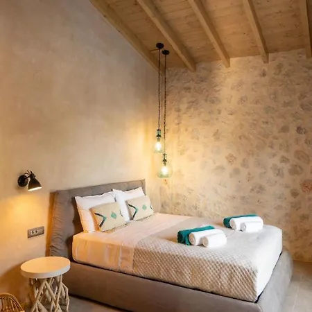 Sleeps 4 With Pool Air Con And Wifi Villa Kokoláta